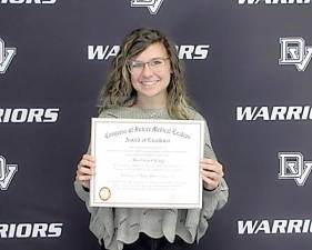 Olivia O’Grady receives Future Medical Leaders award