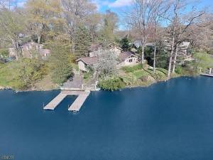 Exclusive Manitou Island home captures the lake’s true beauty