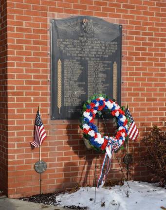 The ceremony concluded with a wreath laying at the hospital’s memorial plaque.