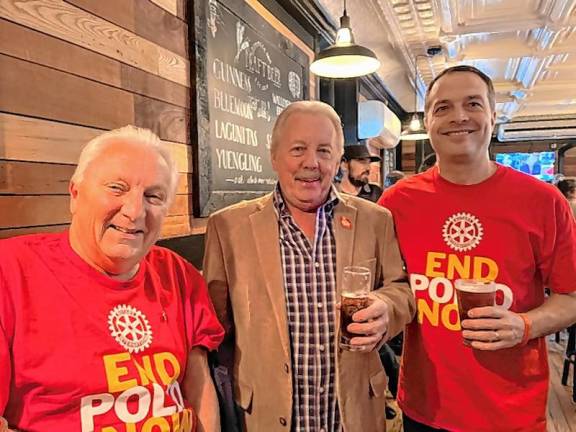 L-R: Rotary members Ernie Olsen and Allan Schatz, and Rotary President Shaun Burger.