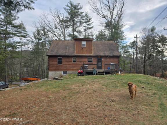 Log home brings nature to your door