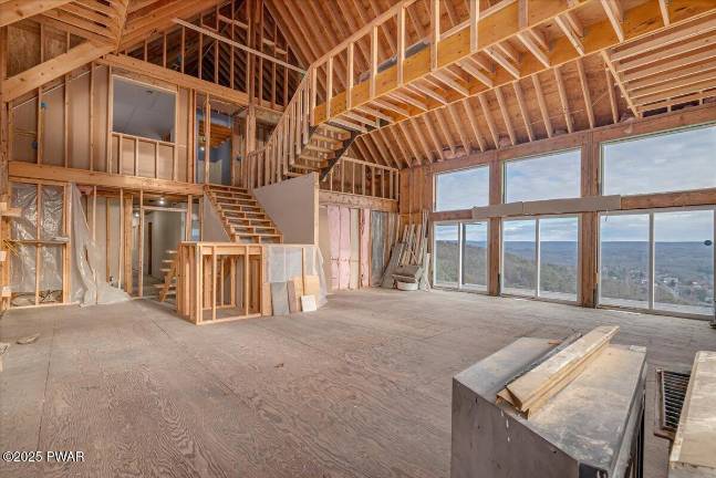 Mountain top home offers amazing vistas