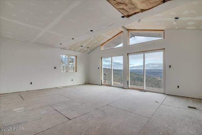 Mountain top home offers amazing vistas