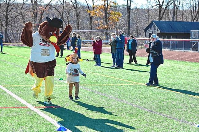 A previous year’s Turkey Trot.