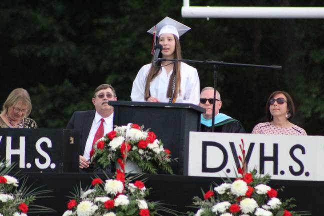 Salutatorian Liliana Hendrix delivers her speech. (Photo by Elizabeth Bobo)