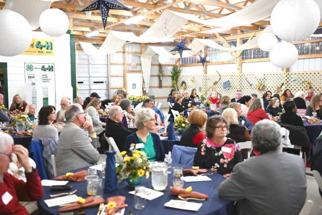 2023 Bountiful Harvest attendees enjoying the festivities.