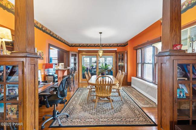 Charming colonial just steps away from the Delaware River