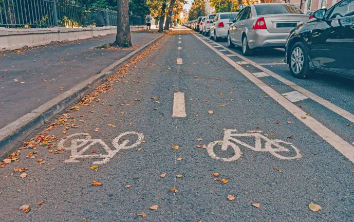 Impact of Urban Infrastructure on Cycling Safety: Legal Perspectives